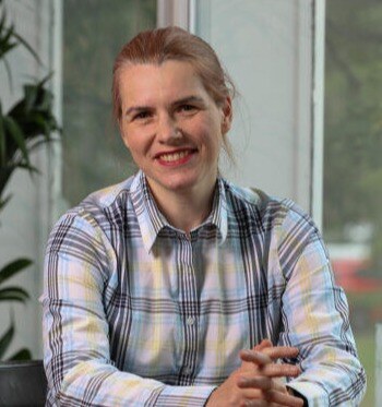 Ewa-Truchanowicz-Headshot-Low-Res-0023-640x457-1